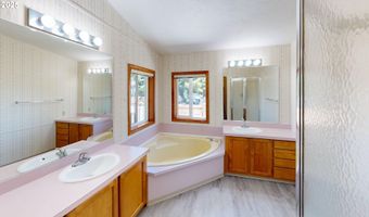 97940 W BENHAM Ln, Brookings, OR 97415