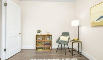 325 OGLETHORPE St NW, Washington, DC 20011
