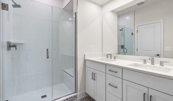 42131 SHINING STAR Sq, Ashburn, VA 20148