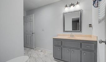 4487 Joe Frank Harris Pkwy NW, Adairsville, GA 30103