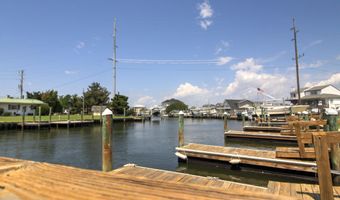 127 Old Causeway Rd 27, Atlantic Beach, NC 28512