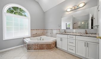 504 Kiowa Dr, Boiling Springs, SC 29316