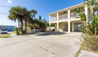 216 S 8th St, Flagler Beach, FL 32136