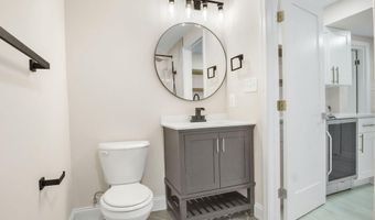 325 OGLETHORPE St NW, Washington, DC 20011