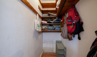 3223 STRICKLAND St, Baltimore, MD 21229