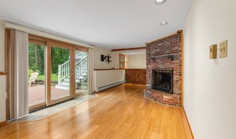 11 Farrwood Dr, Andover, MA 01810