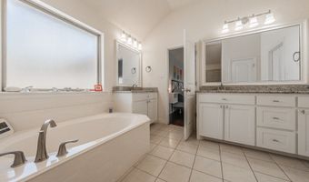 556 Sagebrush Ct, Aledo, TX 76008