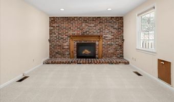 4302 ADRIENNE Dr, Alexandria, VA 22309