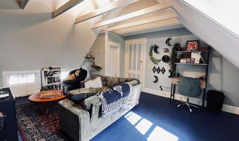 14 Glover Rd, Barton, VT 05822