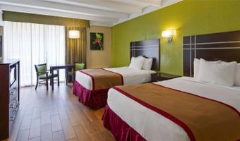 2014 W COLONIAL Dr, Orlando, FL 32804