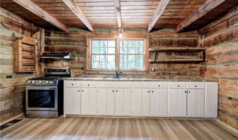 6263 James Dupree Ln, Acworth, GA 30102