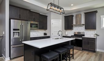 1532 Marina Cove Dr, Polk City, IA 50226