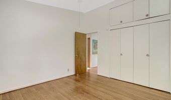 7413 REBECCA Dr, Alexandria, VA 22307