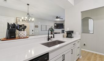 1107 NE 5th Ln 5, Ankeny, IA 50021