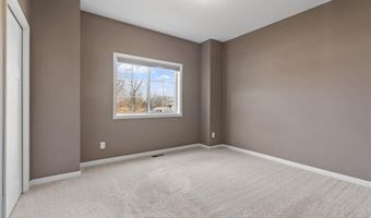 811 Morrison Ave, Annandale, MN 55302