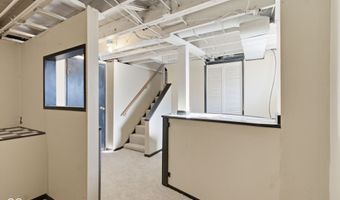 81 N 8th Ave, Beech Grove, IN 46107