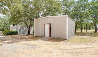 3900 Hott Ln, Weatherford, TX 76088