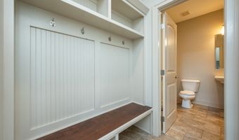 1813 Strauss Ave, Adel, IA 50003