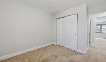 2373 Hiddengarden Ct, Ballwin, MO 63021