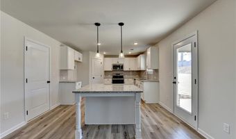 646 Rodeo Dr, Auburn, GA 30011