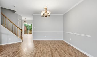 7035 KINGS MANOR Dr, Alexandria, VA 22315