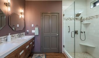 1342 11TH St, Bandon, OR 97411