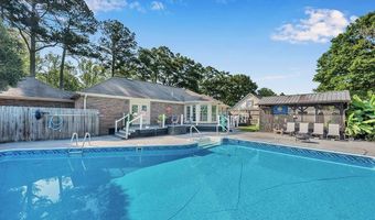 1707 Walnut St, Albertville, AL 35950