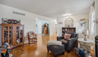 2113 N 155th St, Basehor, KS 66007