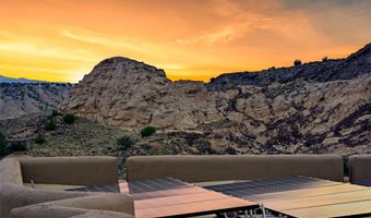 34 Rincon Canada, Abiquiu, NM 87510