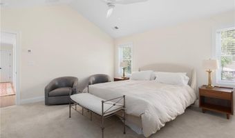 9 Scarlett Way, Cranston, RI 02921