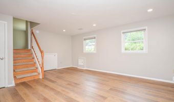 4805 WILLET Dr, Annandale, VA 22003