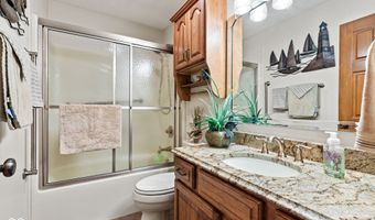 6980 White Oak Dr, Avon, IN 46123