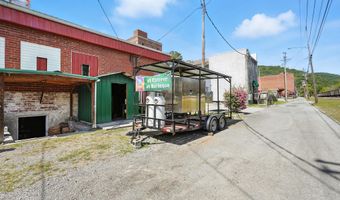 516 W Main St, Appalachia, VA 24216