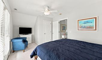 215 E Ft Macon Rd, Atlantic Beach, NC 28512