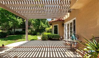 8866 Bridle Run, Alpine, CA 91901