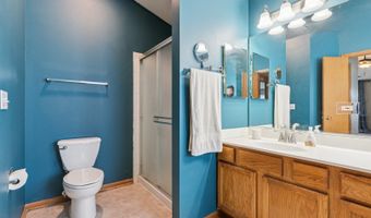 197 E Old Mill Trl, Antioch, IL 60002