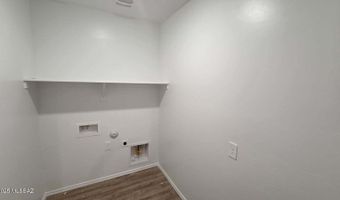 1034 S Chatfield Ave, Vail, AZ 85641