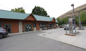 90 2nd St, Asotin, WA 99402