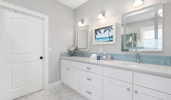 449 Sylvan Ct, North Kingstown, RI 02874