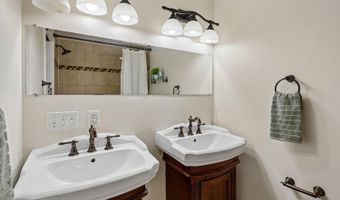 2106 FLEET St, Baltimore, MD 21231