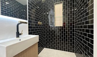 17821 POND Rd, Ashton, MD 20861