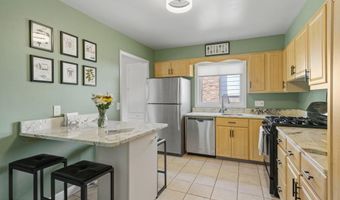 102 Fairlawn Ave, Albany, NY 12203