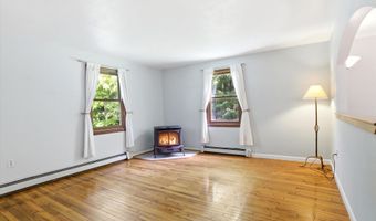 26 Jonathan Ln, Bow, NH 03304