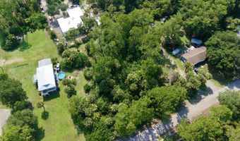 2303 Monroe Ave, Alva, FL 33920