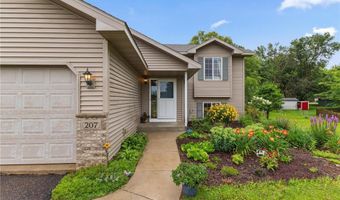 207 Ash St E, Annandale, MN 55302