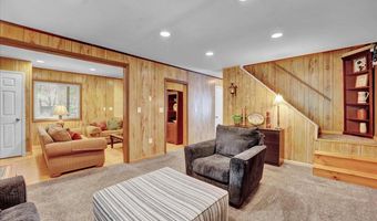748 Towamensing Trl, Albrightsville, PA 18210
