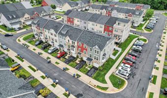41686 MCMONAGLE Sq, Aldie, VA 20105