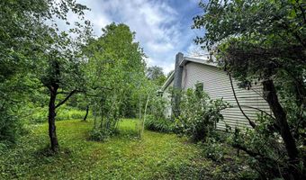 118 Foster Dr, Bennington, VT 05201