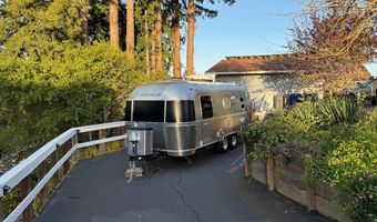 645 Skyward Dr, Aptos, CA 95003