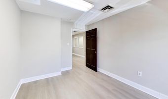 5023- C BACKLICK Rd 5023C, Annandale, VA 22003